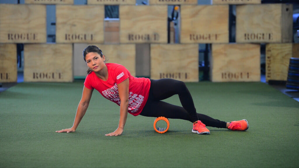 Hip Foam Rolling